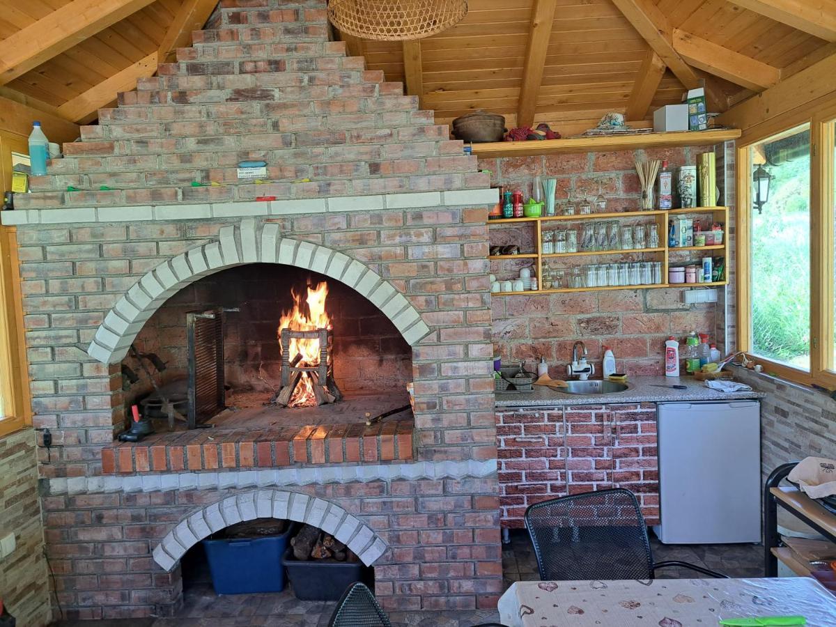 Ris Kuca Za Odmor * Foca