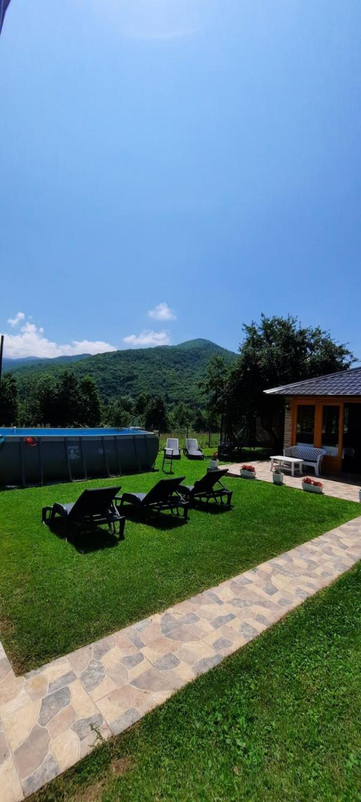 Ris Kuca Za Odmor Holiday home *
